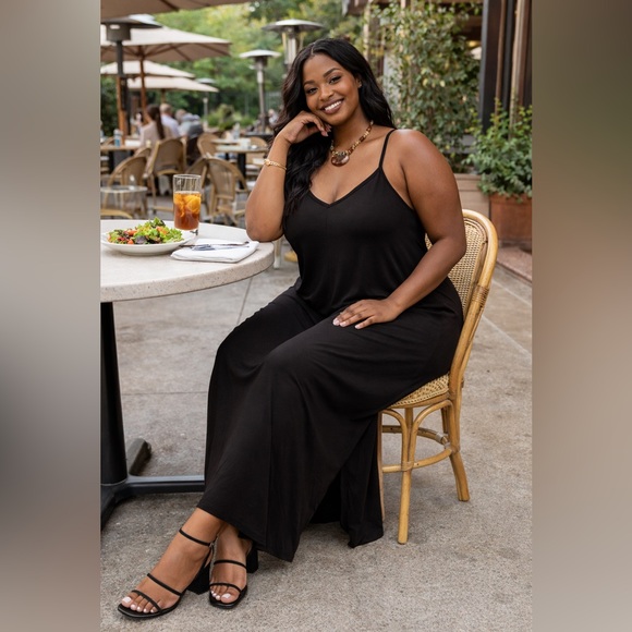 Brand New Black V-Neck Maxi With Pockets & VARIOUS - Picture 11 of 12